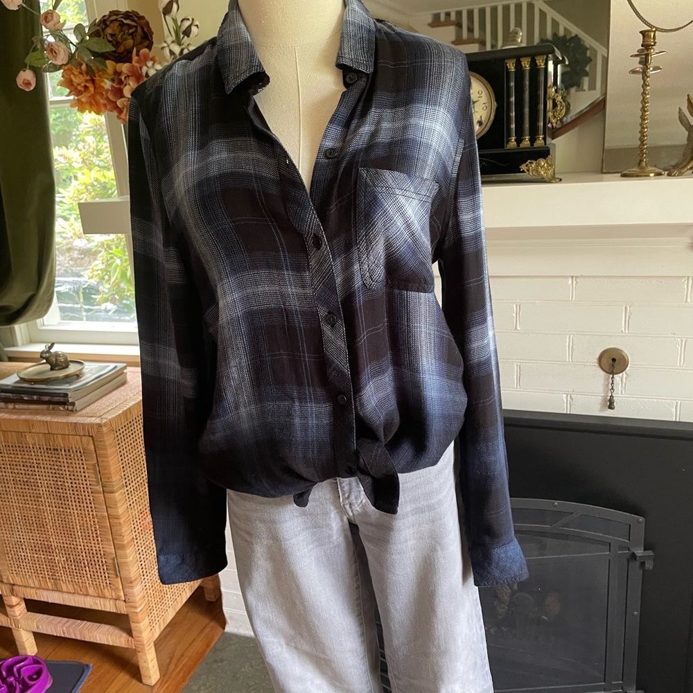 Beachlunchlounge Lightweight Plaid Button Up